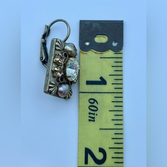 Michal Golan Gold Tone Pearl Earrings - Picture 12 of 13